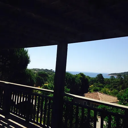 别墅 Les Hameaux Di Santa Giulia *