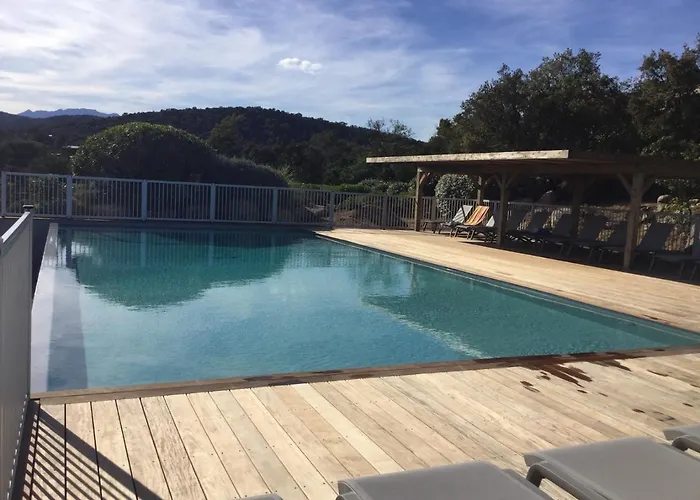 Villa Les Hameaux Di Santa Giulia